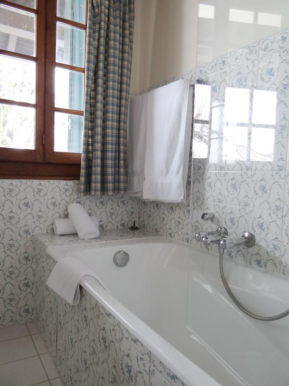 Auberge Des Chasseurs Echenevex Екстер'єр фото